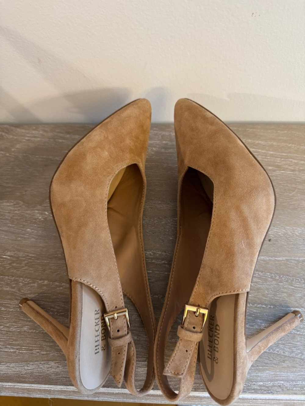 Bleeker & Bond Tan Suede Pointed Toe Slingback Heels - Picture 5 of 10